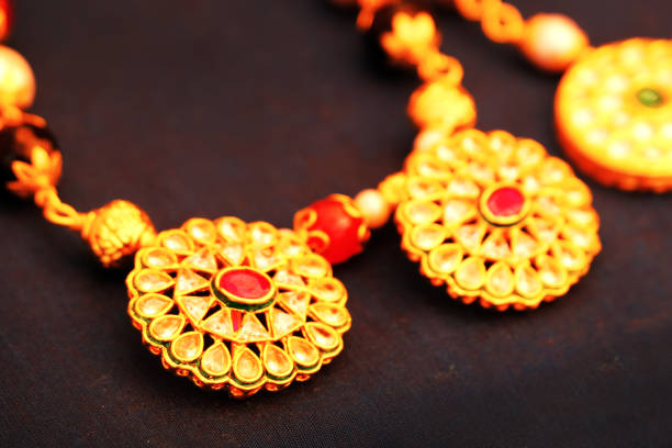 istock Indian Traditional Gold Jewellery. 1392110669