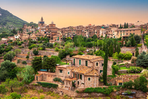 valldemossa, mallorca, spain - valldemossa imagens e fotografias de stock