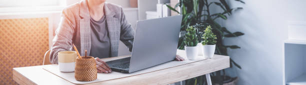 istock Woman working on the laptop in office 1392126992