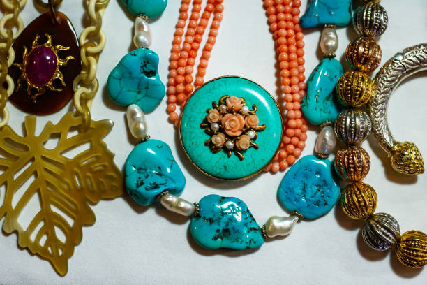 istock Women's turquoise jewelry 1392139468