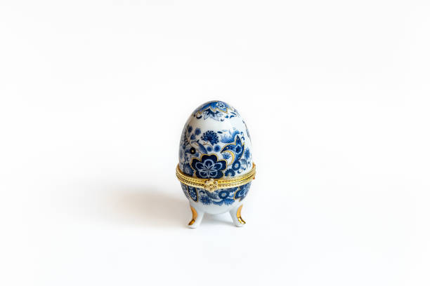 istock A Faberge egg  jewelry box 1392145658
