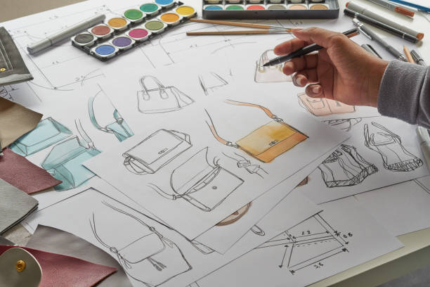 istock Designer stylish sketch Drawn design template pattern made leather clutch bag handbag purse Woman female Fashionable Fashion Luxury Elegant accessory. 1392149361