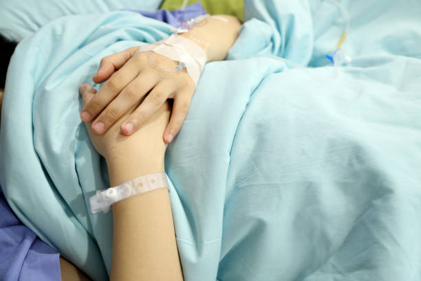 istock Patint Woman Hand 1392151871