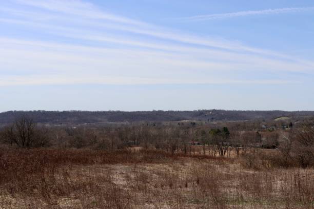 istock Country Valley Horizon 1392155963
