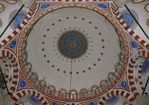 istock Mesih Ali Pasha Mosque - İstanbul 1392204054