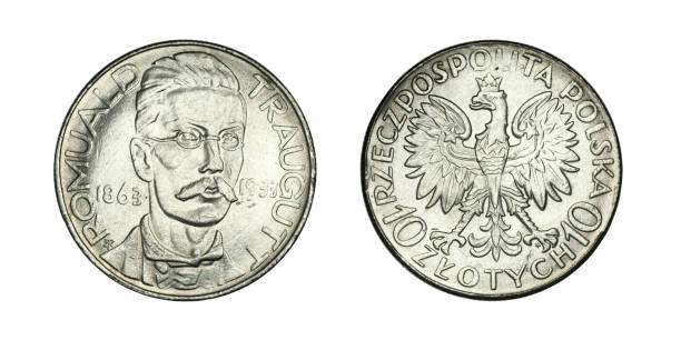 istock Poland 10 zlotys 1933 copy 1392210355