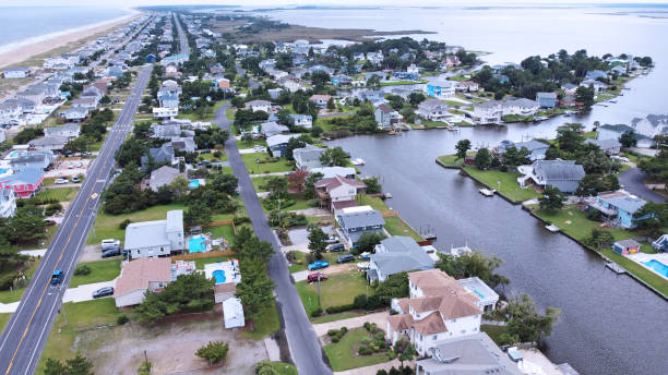 istock Aerial View Beach Homes 1392221513