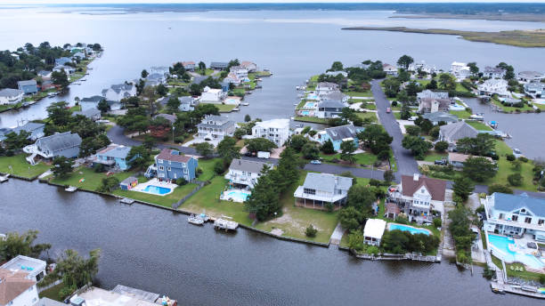 istock Aerial View Beach Homes 1392221561
