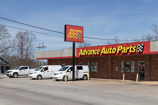 Richmond - Circa April 2022: Advance Auto Parts store. Advance Auto Parts is the largest retailer of automotive replacement parts in the US.
