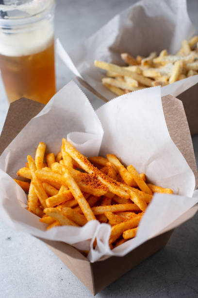 istock seasoned fries, tea 1392269629
