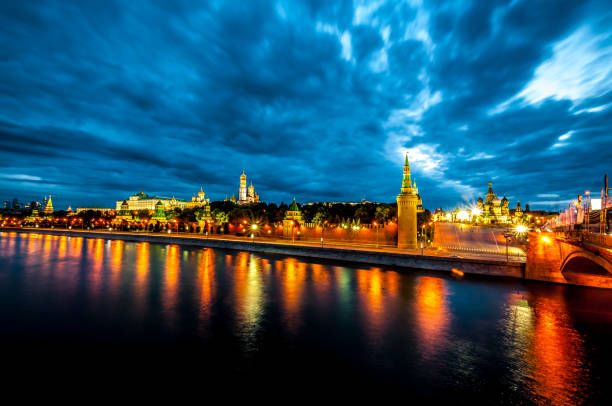 istock Majestic Moskva River Under Night Sky In Moscow, Russia 1392321876