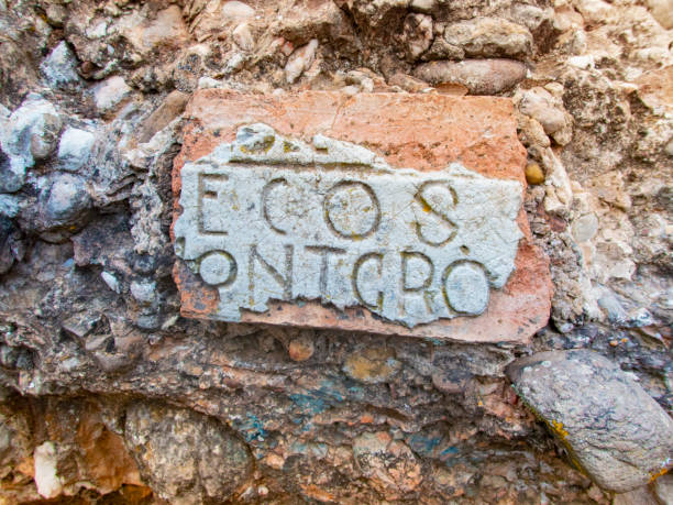 istock Montserrat mountain trail Sign 1392334855