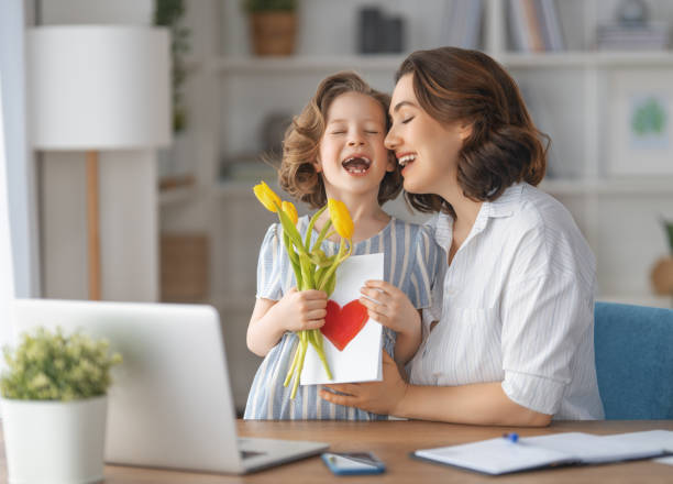 istock Happy mother's day 1392337484