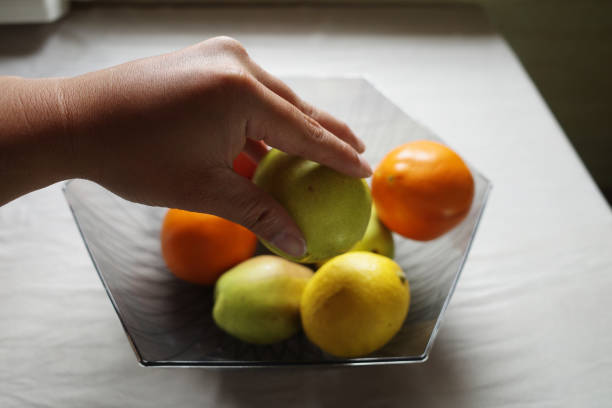 A man went to catch pears