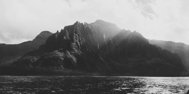 istock Napali Coast in Kauai, Hawaii from a boat 1392359472