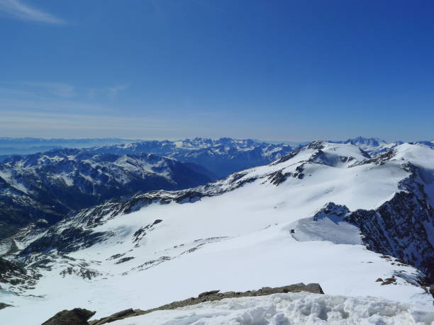 istock Italian alps with snow 1392373757