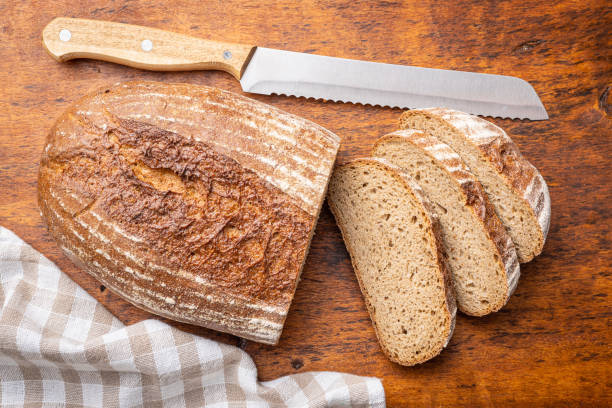 istock Sliced loaf of bread. 1392395298
