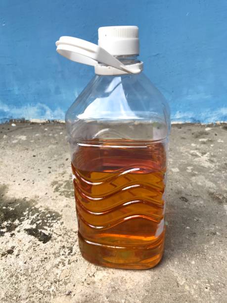 istock bottled cooking oil 1392398425