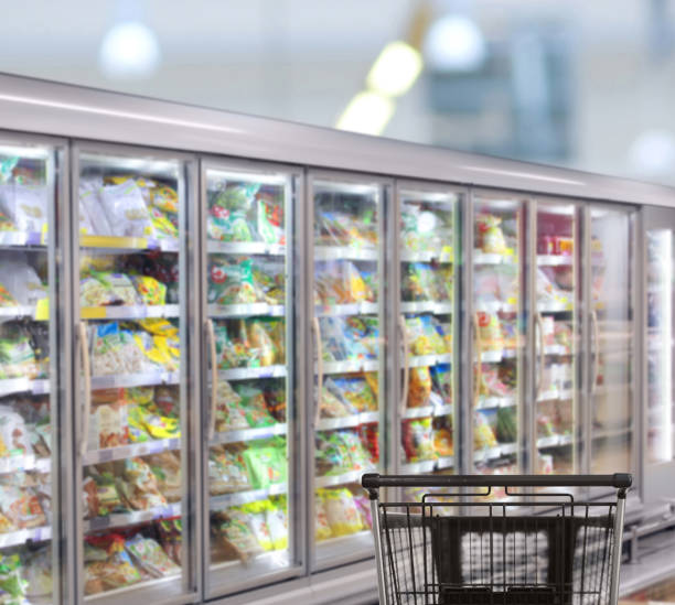 istock empty grocery cart in an empty supermarket 1392500674