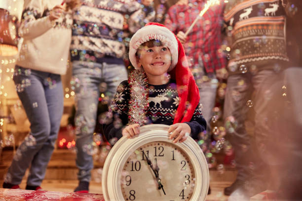 istock Five more minutes to Christmas! 1392511287