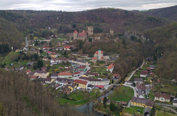 istock Town of Hardegg, Austria in a spring season 1392518130