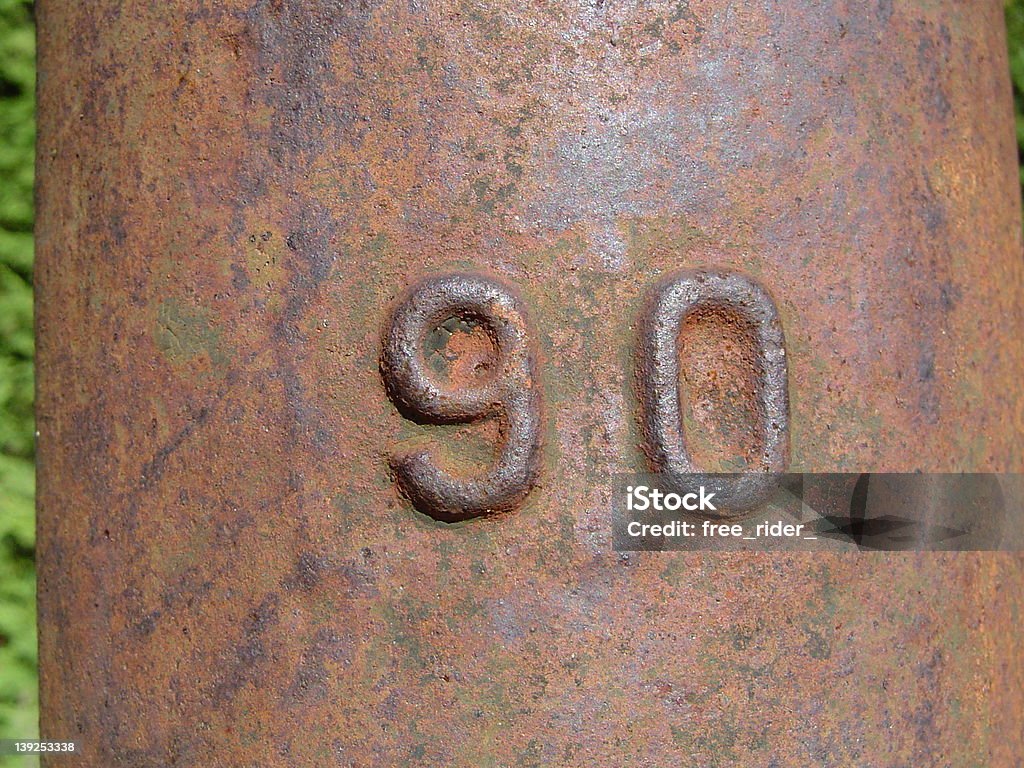 Old rusty bomba de agua - Foto de stock de 1990-1999 libre de derechos