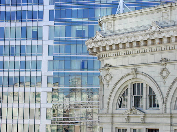istock San Francisco Architecture - Old and New 139253375