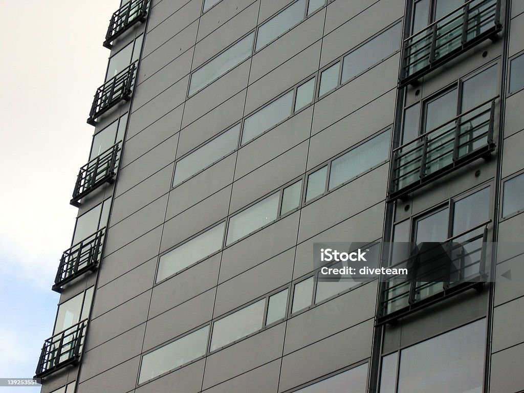 Aluminium fachada do edifício - Foto de stock de Alumínio royalty-free