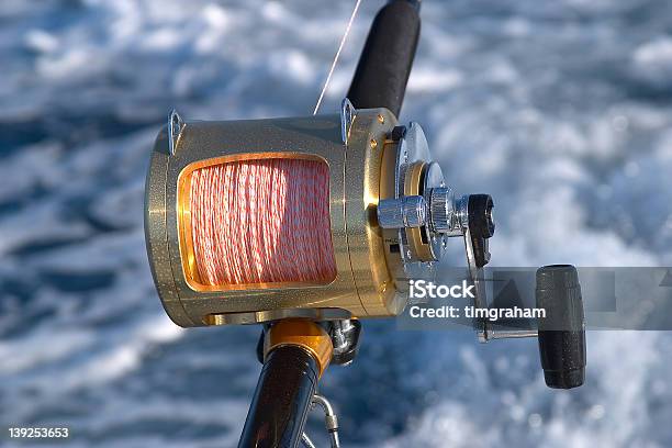 Angelrolle Stockfoto und mehr Bilder von Einzellinie - Einzellinie, Fang, Fischen