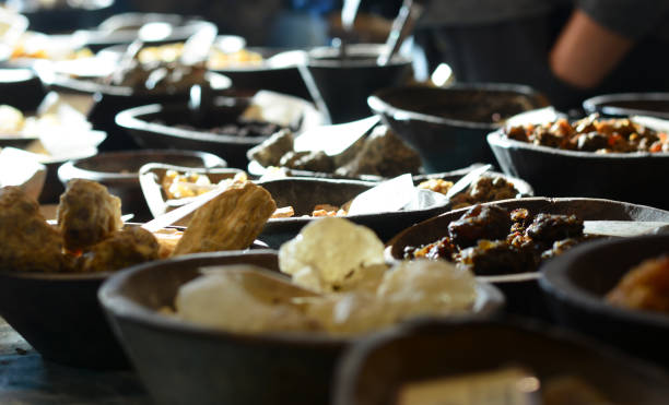 la magia nei vecchi mercati orientali - spice market israel israeli culture foto e immagini stock