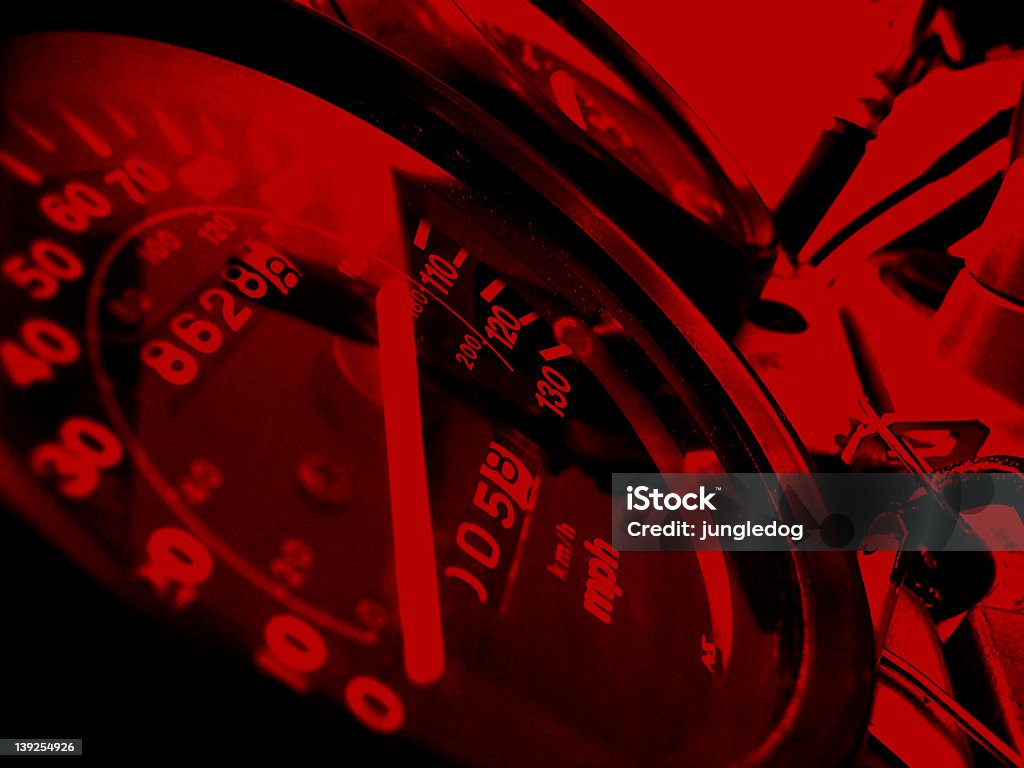Prędkościomierz Wściekły Red - Zbiór zdjęć royalty-free (Sport motorowy)