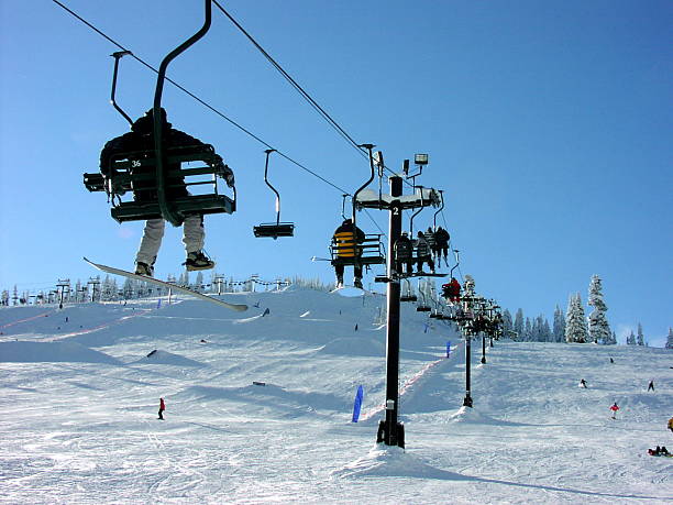 Teleférico de Ski - foto de acervo