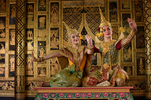 Khon, Is a classical Thai dance in mask. Except for these two characters who weren't wearing masks. because these are the main actor and actress of the story