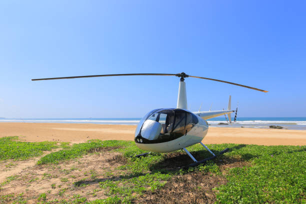 Robinson R8 Robinson R44 Fotos Banco de Imagens e Fotos de Stock - iStock