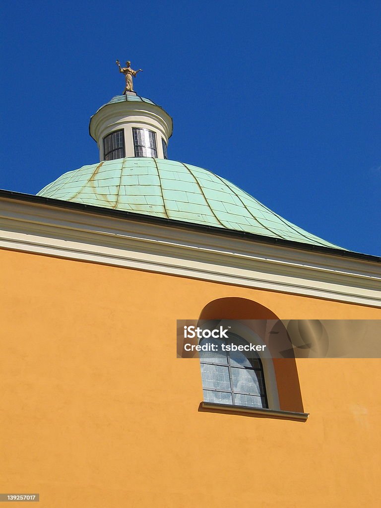 Igreja em Poznan, Polónia - Royalty-free Amarelo Foto de stock