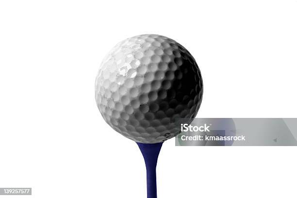 Мировыешар И Футболка — стоковые фотографии и другие картинки Изолированный предмет - Изолированный предмет, Мяч для гольфа, Гольф