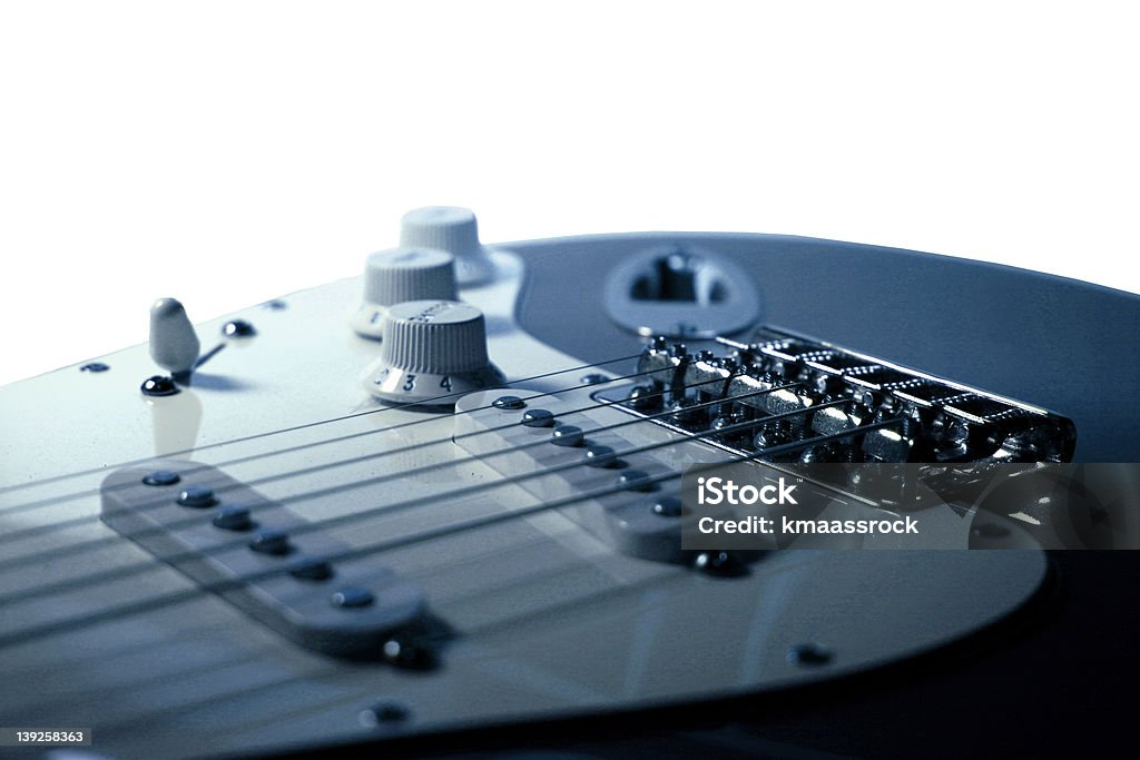 Chitarra acustica-blu elettrico - Foto stock royalty-free di Bianco