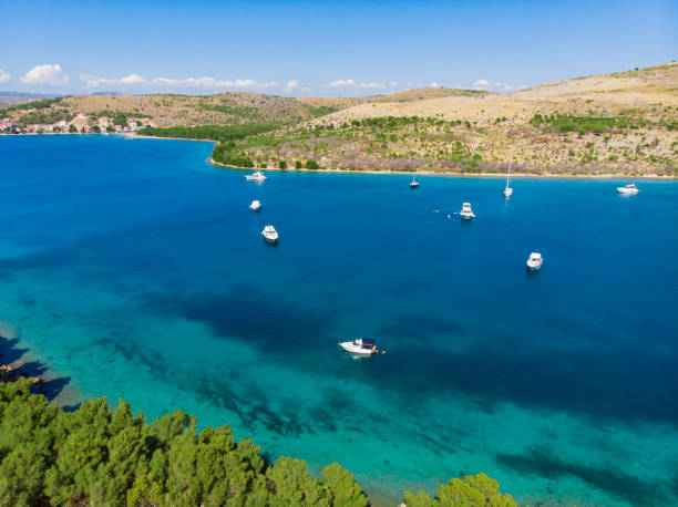istock Coast of the sea 1392584762
