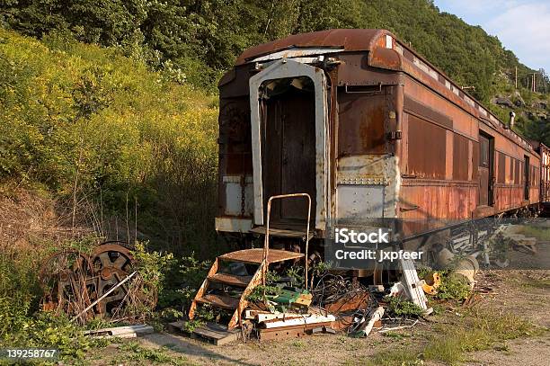 Comboio Antiga - Fotografias de stock e mais imagens de Antigo - Antigo, Ao Ar Livre, Arcaico