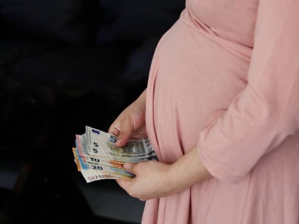 istock pregnancy stage woman lifestyle 1392608150