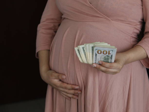 istock pregnancy stage woman lifestyle 1392608169