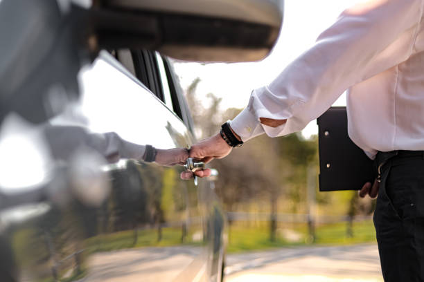 istock Business man on a business trip 1392608827