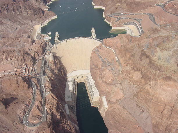 istock Hoover Dam, Colorado River 139264730