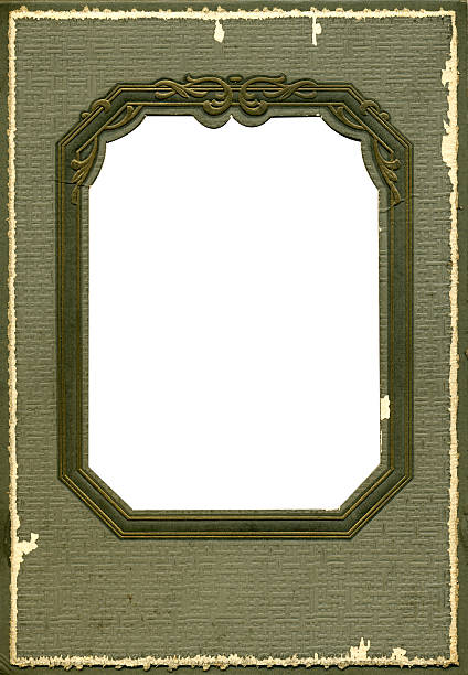 istock Antique grunge picture frame 139266010
