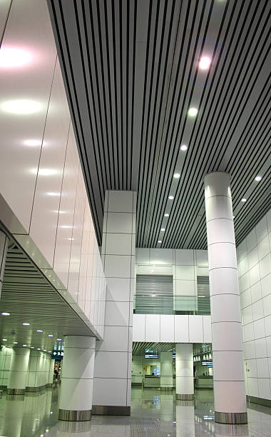 flughafen hall ausblick - floor airport marble vehicle interior stock-fotos und bilder