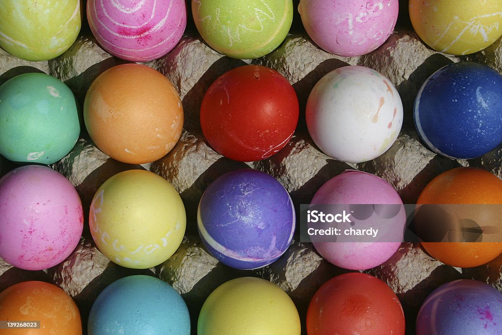 Uova di Pasqua colorate - Foto stock royalty-free di Blu