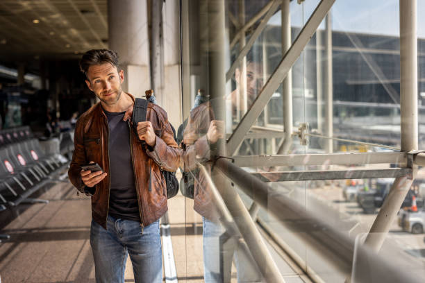 istock I just arrived, the flight was great and the vacation can begin 1392703914
