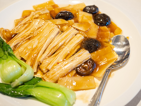 Chinese Food: Vegetarian Diet