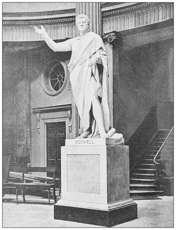 Antique photograph of Ireland: Hogan's Statue of O'Connell, City Hall, Dublin