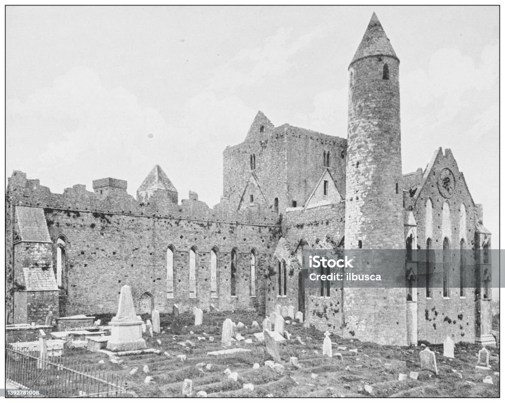 Starožitná fotografie Irska: Cashel Abbey, Round Tower - Bez autorských poplatků 19. Století stock ilustrace Starožitná fotografie Irska: Cashel Abbey, Round Tower - Bez autorských poplatků 19. Století stock ilustrace